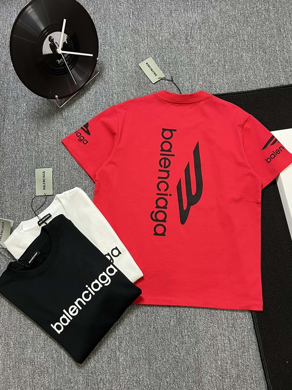 ブランドTシャツ背面デザイン